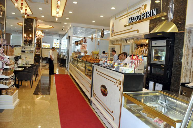 Flora Suites Atasehir Истанбул Екстериор снимка