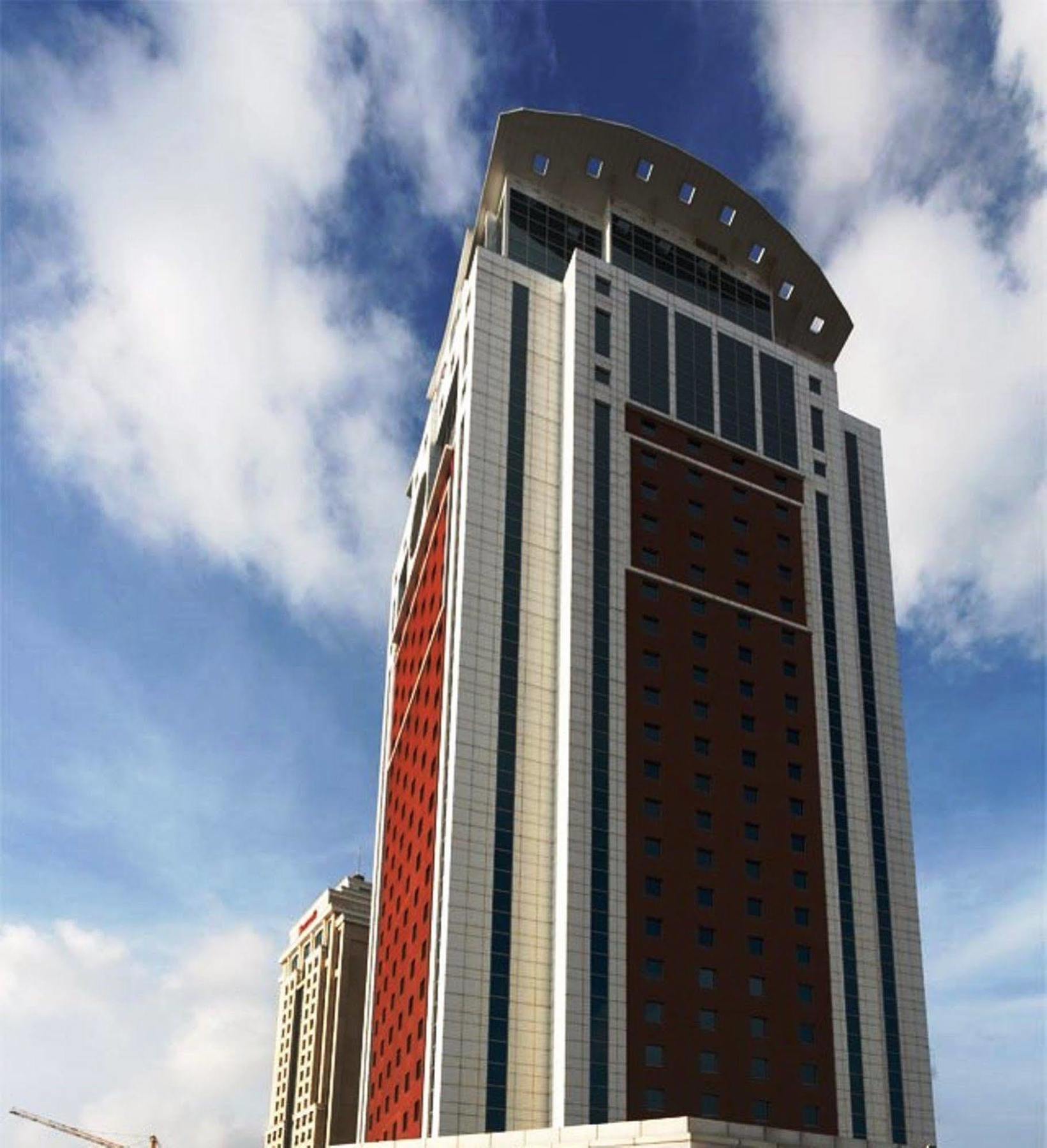 Flora Suites Atasehir Истанбул Екстериор снимка